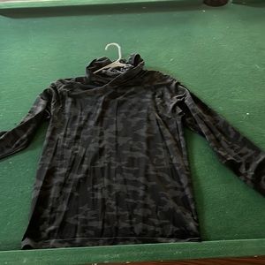 LuluLemon Lightweight Camo sweatshirt
